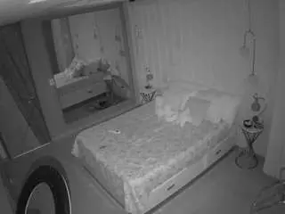 Camsoda Private Sex Chat of voyeurcam-casa-salsa-bedroom-2