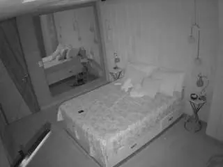 Camsoda Free Porn Cam of voyeurcam-casa-salsa-bedroom-2