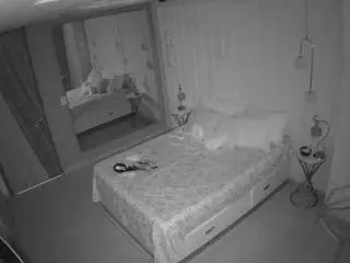 Camsoda Private Sex Chat of voyeurcam-casa-salsa-bedroom-2