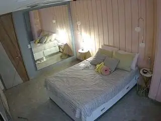 Camsoda Nude Webcam of voyeurcam-casa-salsa-bedroom-2