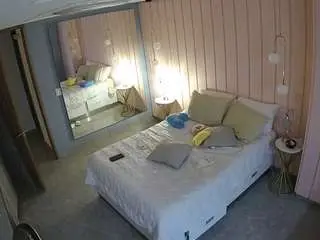 Camsoda Adult Video Chat of voyeurcam-casa-salsa-bedroom-2