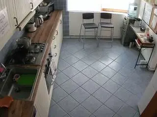 Camsoda Live Sex of voyeurcam-julmodels-kitchen-2
