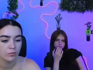 Camsoda Nude Webcam of monica-xcx