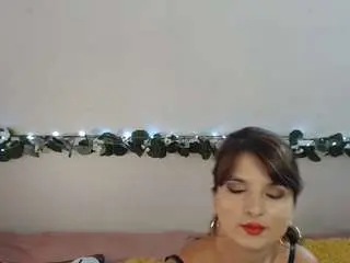 Camsoda Sex Cam of karinahotgirl