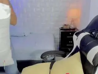 Camsoda Live Sex of antonella-lovee