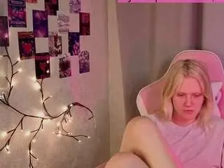 Camsoda Adult Webcams of lillly-jhonasss