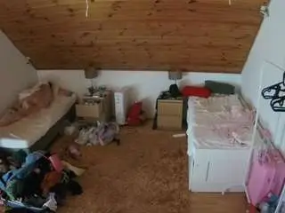 Camsoda Sex Cam of voyeurcam-julmodels-whitebed-3