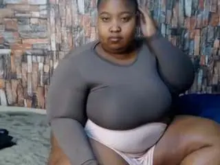Camsoda Free Live Porn of thickassmamie26