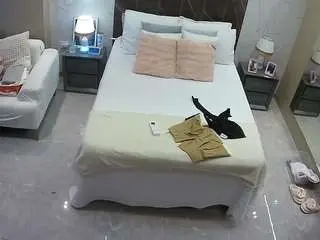 Camsoda Live Sex Cam of voyeurcam-casa-salsa-bedroom-3
