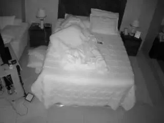 Camsoda Nude Webcam of voyeurcam-casa-salsa-bedroom-3