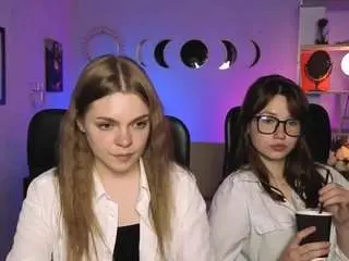 Camsoda Free Porn Cam of polly-faith