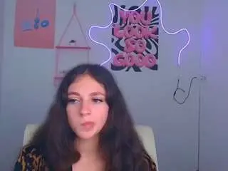 Camsoda Adult Webcam of olivialiveu