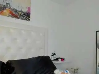 Camsoda Live Sex Cam of cocoqueenn