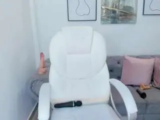 Camsoda Watch Live Sex Cams of july-adams
