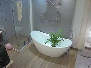 Camsoda Live Sex of voyeurcam-casa-salsa-bathroom-5