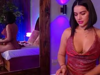 Camsoda Watch Live Sex Cams of renataa-black