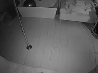 Camsoda Sex Chat of voyeurcam-casa-salsa-bathroom-3