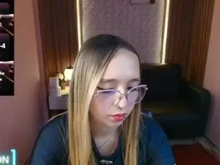 Camsoda Sex Cam of liaaroberts