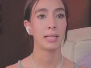 Camsoda Best Webcam of emilyy-77