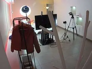 Camsoda Adult Video Chat of voyeurcam-jb-room-1