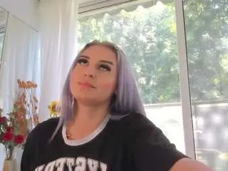 Camsoda Free Porn Cam of ella-vee