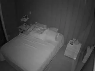 Camsoda Private Sex Chat of voyeurcam-casa-salsa-bedroom-7