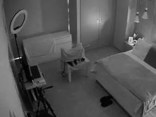 Camsoda Live Sex of voyeurcam-casa-salsa-bedroom-12