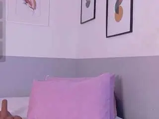 Camsoda Nude Webcam of thinprincesss