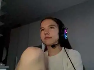 Camsoda Nude Webcam of gwendawanders