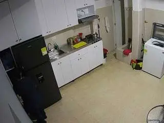 Camsoda Free Porn Cam of voyeurcam-jb-kitchen-1