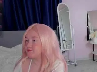 Camsoda Sex Cam of sara-moor