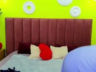 Camsoda Free Porn Cam of lindainsatiable