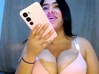Camsoda Adult Webcam of honeypussybiz