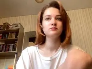 Camsoda Free Porn Cam of carlinebyler
