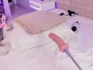 Camsoda Watch Live Sex Cams of sararossi