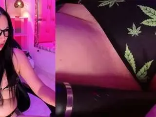 Camsoda Watch Live Sex Cams of drooling-flavor