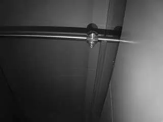 Camsoda Sex Chat of voyeurcam-casa-salsa-bathroom-9