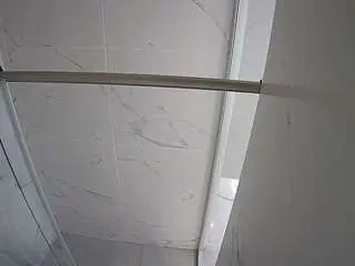 Camsoda Sex Chat of voyeurcam-casa-salsa-bathroom-9