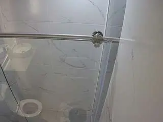 Camsoda Sex Chat of voyeurcam-casa-salsa-bathroom-9