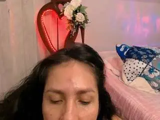 Camsoda Live Porn of naih-reyes