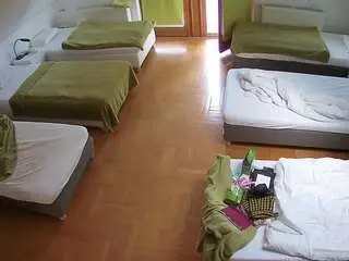 Camsoda Private Sex Chat of voyeurcam-julmodels-bed-6