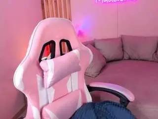 Camsoda Watch Live Sex Cams of madeleinesummer