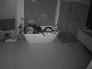 Camsoda Live Porn of voyeurcam-casa-salsa-bathroom-4