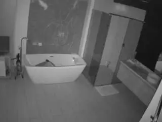 Camsoda Free Live Porn of voyeurcam-casa-salsa-bathroom-4