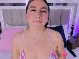 Camsoda Free Porn Cam of laurasmith-1