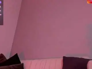 Camsoda Nude Webcam of violetta-nur