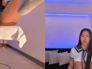 Camsoda Adult Webcam of lillysandersx