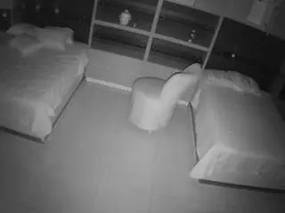 Camsoda Private Sex Chat of voyeurcam-casa-salsa-versus-room