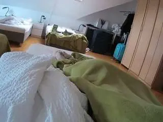 Camsoda Live Porn of voyeurcam-julmodels-bed-1