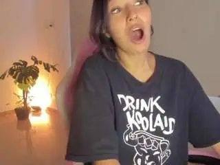 Camsoda Best live sex cam show of kiimthompson